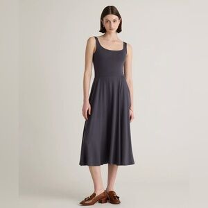 Black jersey Quince dress